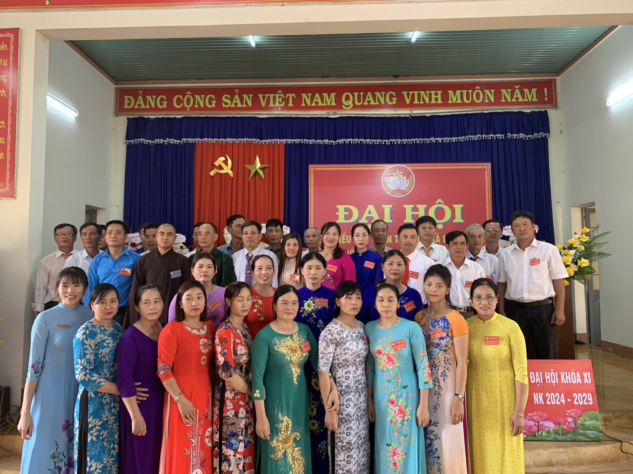 45 dai bieu